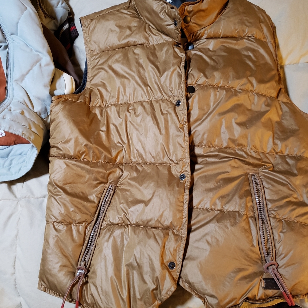 Diesel bronze color puffer